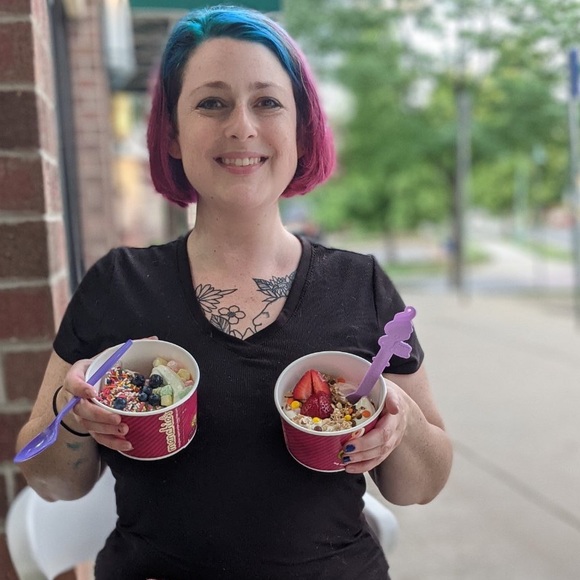 Meet your Posher, Kathleen - Picture 7 of 7